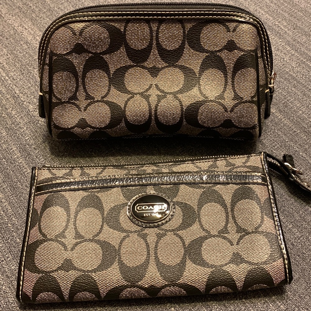 Real Coach wallet and accessory bag!  Smoke free home. Mint condition